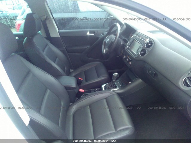 Photo 4 VIN: WVGAV7AX2CW551649 - VOLKSWAGEN TIGUAN 