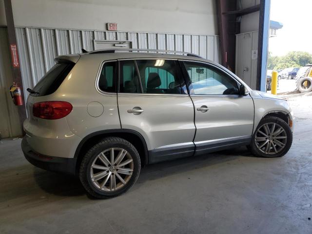 Photo 2 VIN: WVGAV7AX2CW608416 - VOLKSWAGEN TIGUAN S 