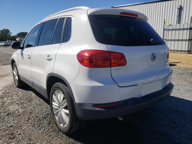 Photo 2 VIN: WVGAV7AX2DW525845 - VOLKSWAGEN TIGUAN S 