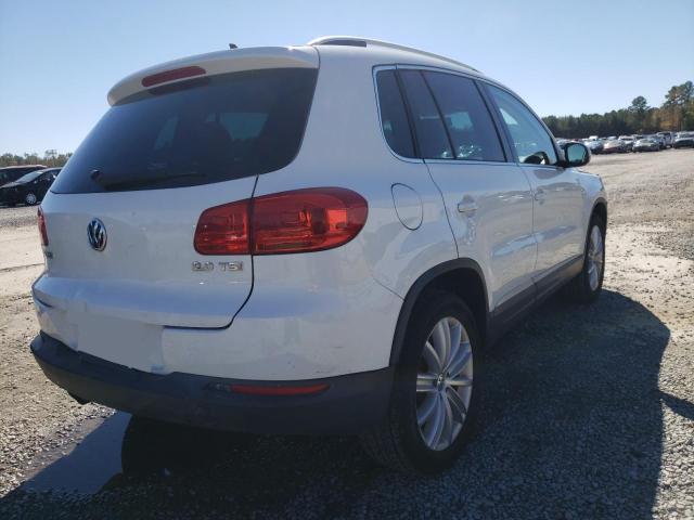 Photo 3 VIN: WVGAV7AX2DW525845 - VOLKSWAGEN TIGUAN S 