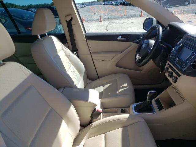 Photo 4 VIN: WVGAV7AX2DW525845 - VOLKSWAGEN TIGUAN S 