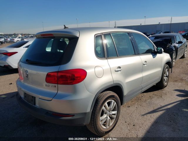 Photo 3 VIN: WVGAV7AX2DW542385 - VOLKSWAGEN TIGUAN 