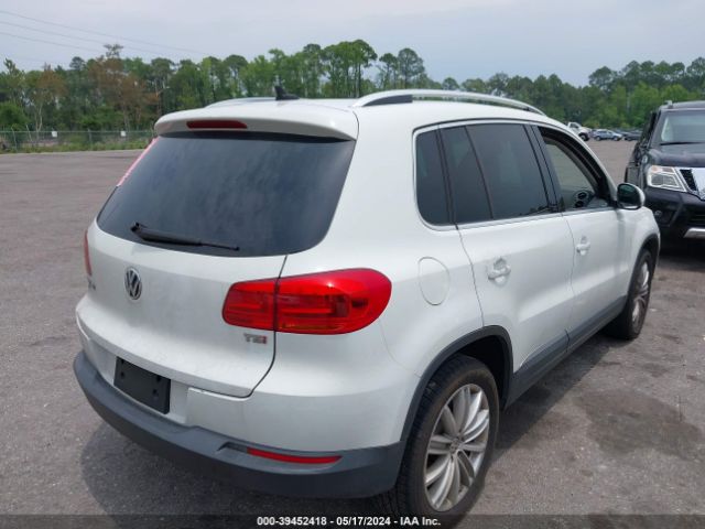 Photo 3 VIN: WVGAV7AX2GW563015 - VOLKSWAGEN TIGUAN 