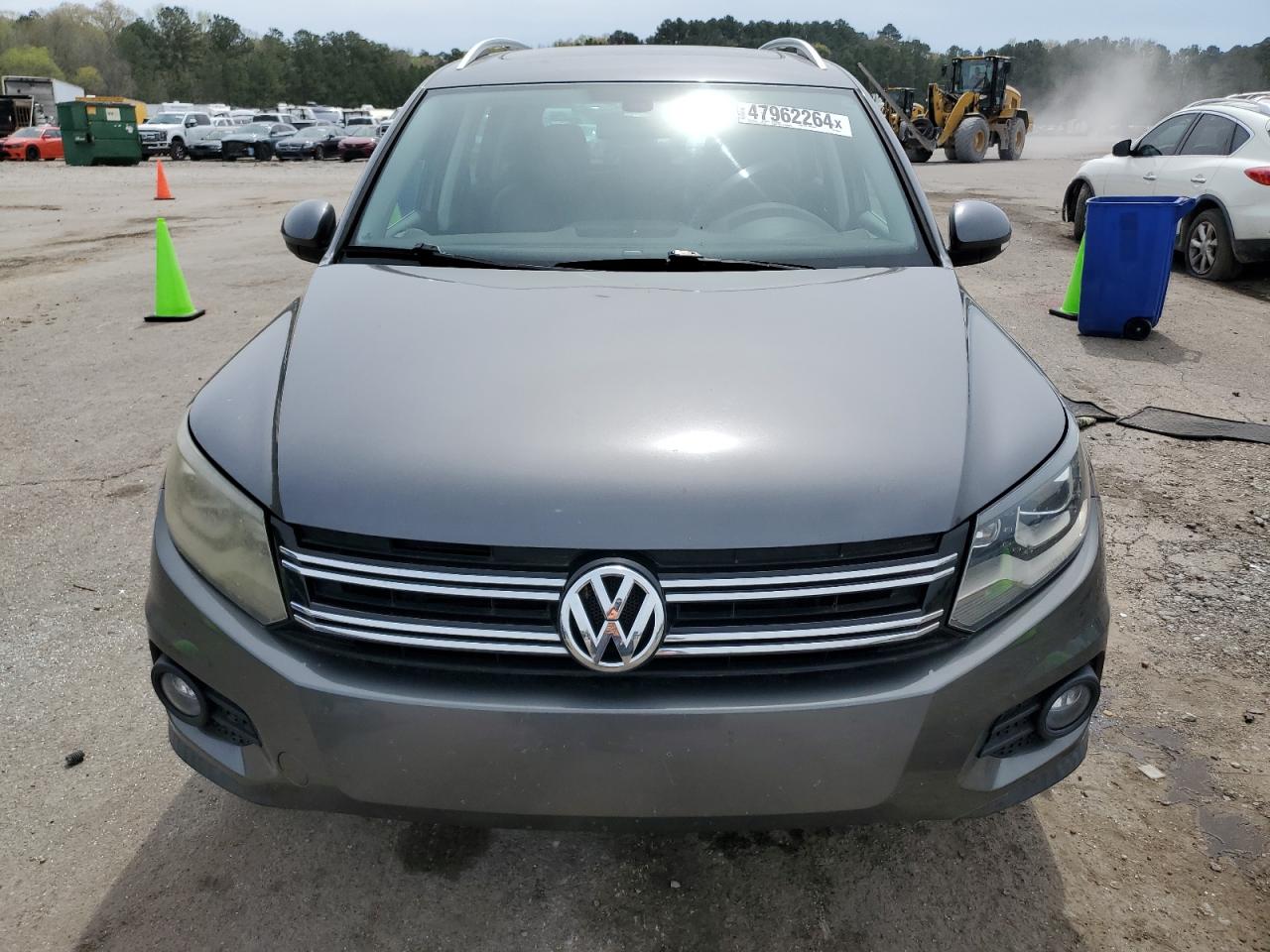 Photo 4 VIN: WVGAV7AX2GW563676 - VOLKSWAGEN TIGUAN 