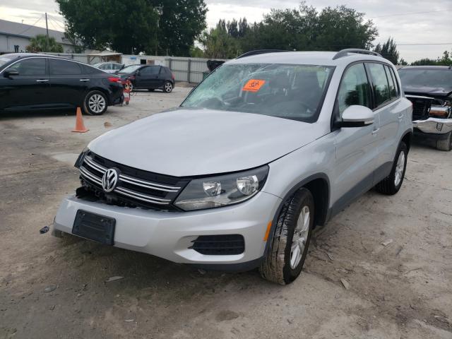 Photo 1 VIN: WVGAV7AX2HK010860 - VOLKSWAGEN TIGUAN S 