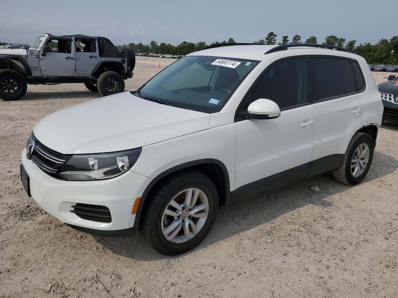 Photo 0 VIN: WVGAV7AX2HK022720 - VOLKSWAGEN TIGUAN 