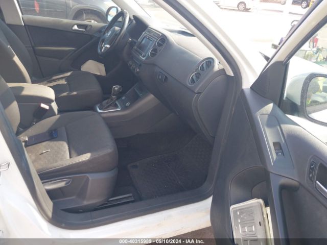 Photo 4 VIN: WVGAV7AX2HK044748 - VOLKSWAGEN TIGUAN 