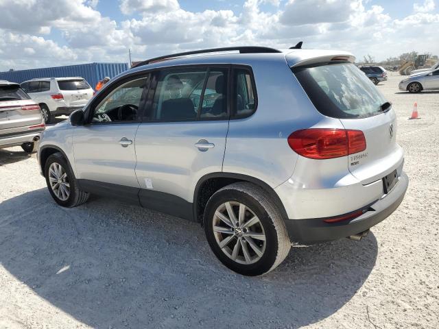 Photo 1 VIN: WVGAV7AX2JK001002 - VOLKSWAGEN TIGUAN LIM 