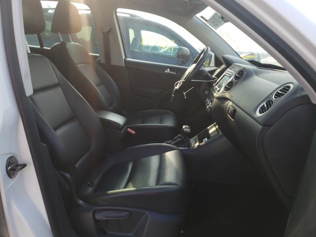 Photo 4 VIN: WVGAV7AX3AW531620 - VOLKSWAGEN TIGUAN S 