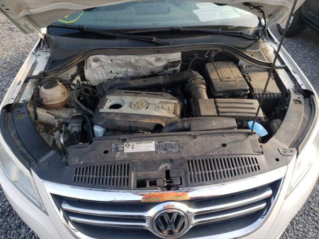 Photo 6 VIN: WVGAV7AX3AW531620 - VOLKSWAGEN TIGUAN S 