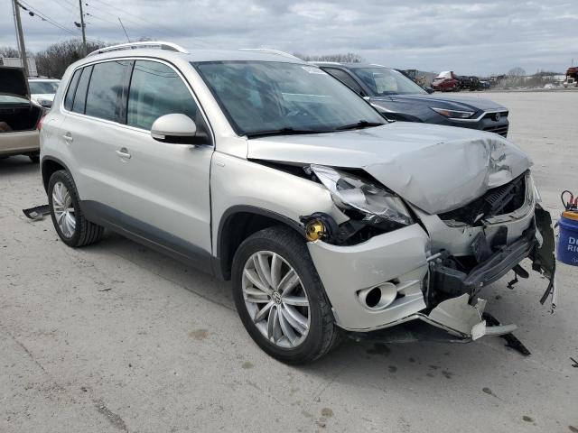 Photo 3 VIN: WVGAV7AX3AW535716 - VOLKSWAGEN TIGUAN 