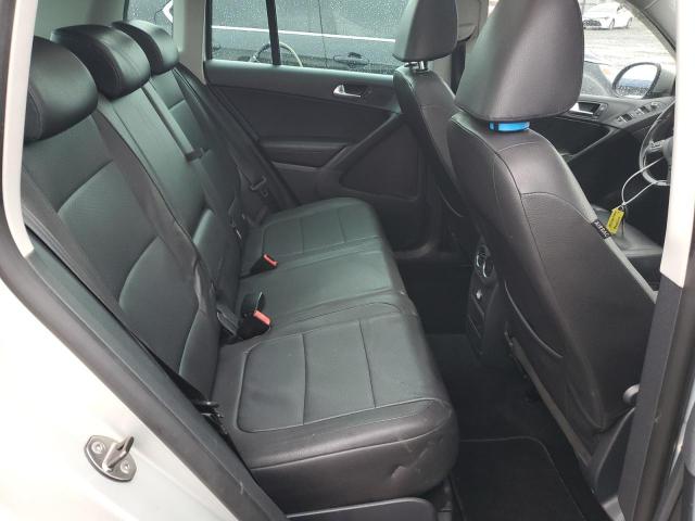 Photo 10 VIN: WVGAV7AX3BW529867 - VOLKSWAGEN TIGUAN 