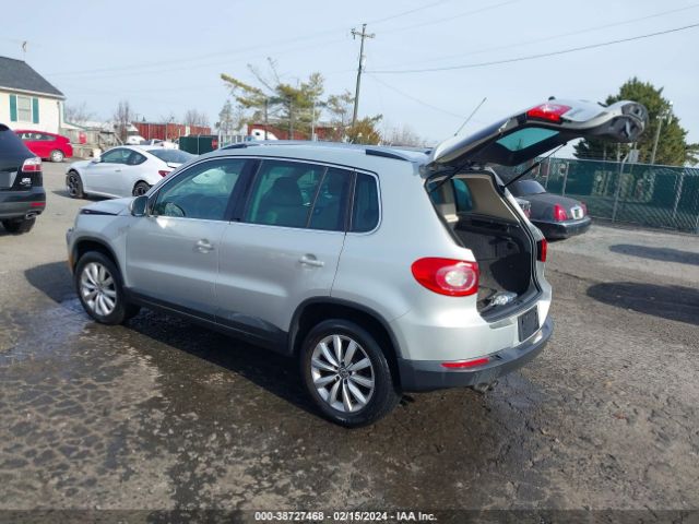 Photo 2 VIN: WVGAV7AX3BW546474 - VOLKSWAGEN TIGUAN 