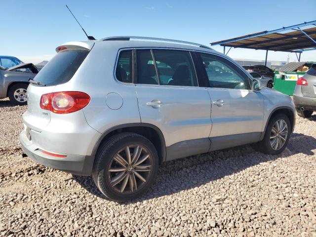 Photo 2 VIN: WVGAV7AX3BW550590 - VOLKSWAGEN TIGUAN S 