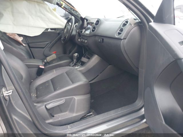 Photo 4 VIN: WVGAV7AX3CW002610 - VOLKSWAGEN TIGUAN 