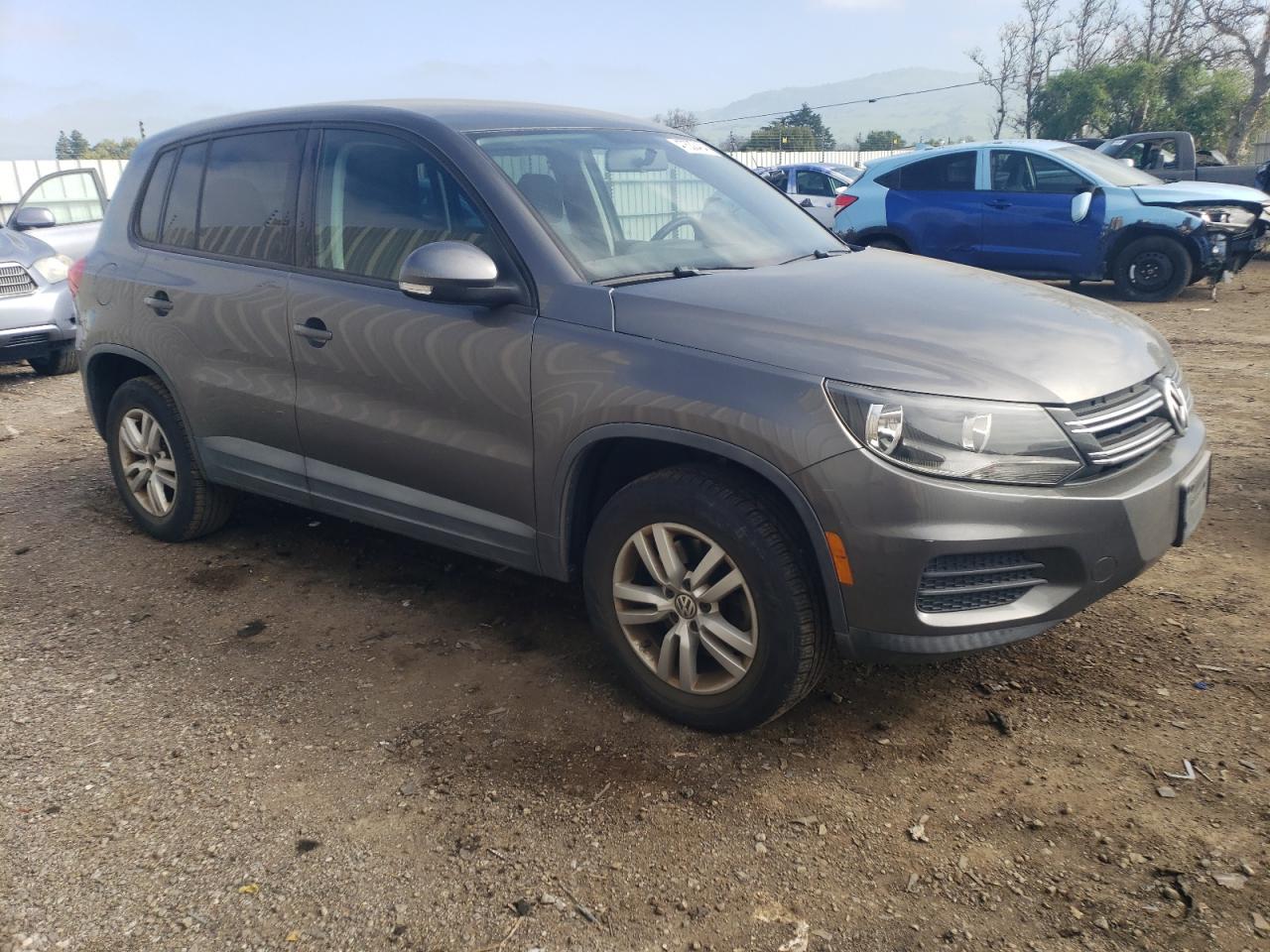 Photo 3 VIN: WVGAV7AX3CW002624 - VOLKSWAGEN TIGUAN 