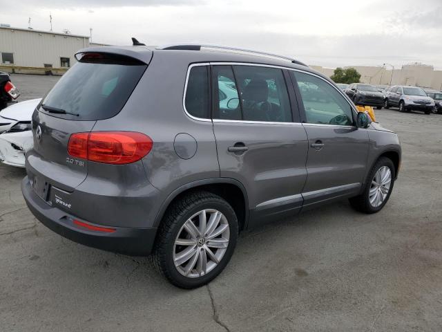 Photo 2 VIN: WVGAV7AX3CW002686 - VOLKSWAGEN TIGUAN S 