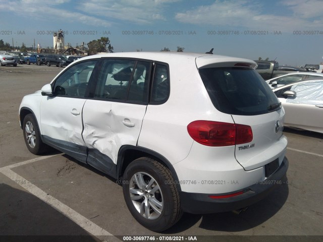 Photo 2 VIN: WVGAV7AX3CW524928 - VOLKSWAGEN TIGUAN 