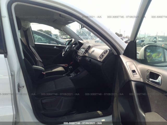 Photo 4 VIN: WVGAV7AX3CW524928 - VOLKSWAGEN TIGUAN 