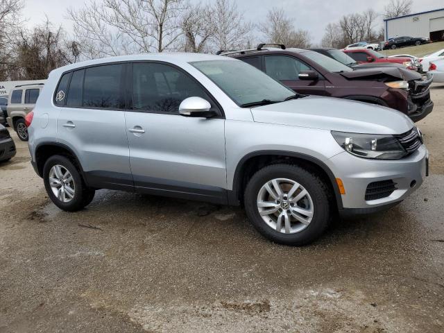 Photo 3 VIN: WVGAV7AX3CW606304 - VOLKSWAGEN TIGUAN 