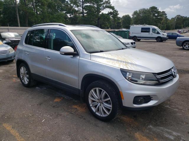 Photo 3 VIN: WVGAV7AX3CW610255 - VOLKSWAGEN TIGUAN S 