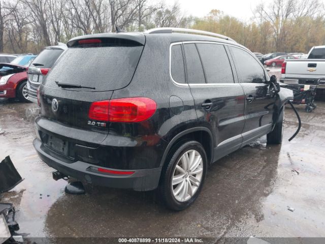 Photo 3 VIN: WVGAV7AX3FW523587 - VOLKSWAGEN TIGUAN 