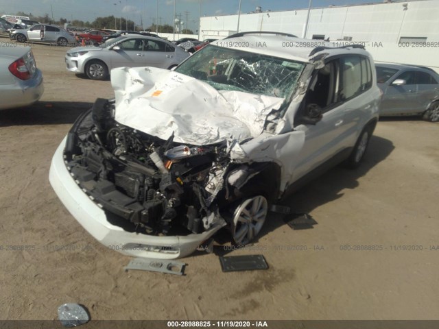 Photo 1 VIN: WVGAV7AX3FW607568 - VOLKSWAGEN TIGUAN 