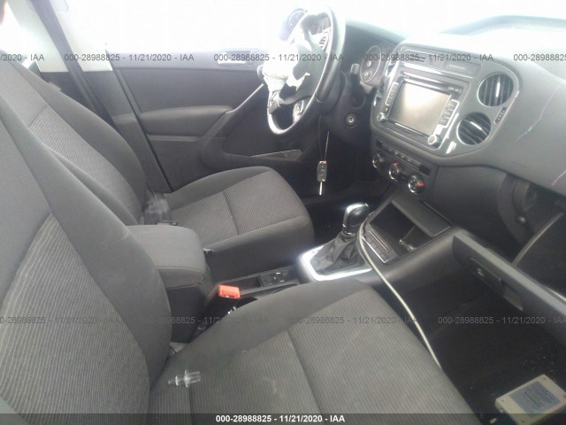 Photo 4 VIN: WVGAV7AX3FW607568 - VOLKSWAGEN TIGUAN 