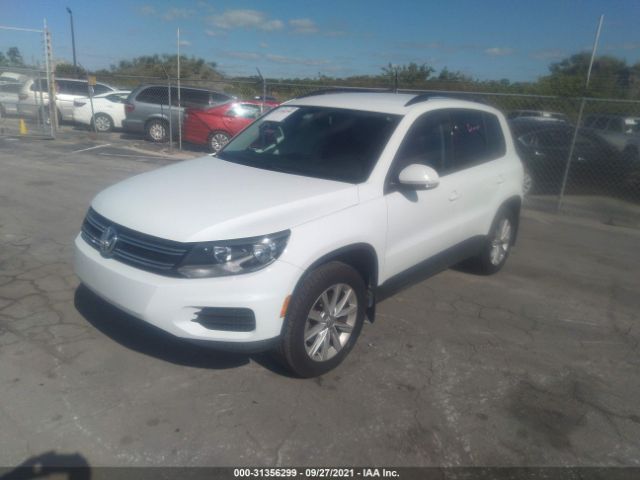 Photo 1 VIN: WVGAV7AX3HK042068 - VOLKSWAGEN TIGUAN 