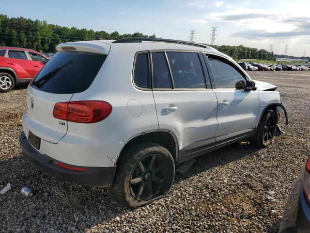 Photo 2 VIN: WVGAV7AX3HK049926 - VOLKSWAGEN TIGUAN S 