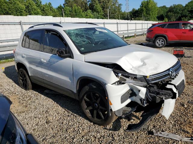 Photo 3 VIN: WVGAV7AX3HK049926 - VOLKSWAGEN TIGUAN S 