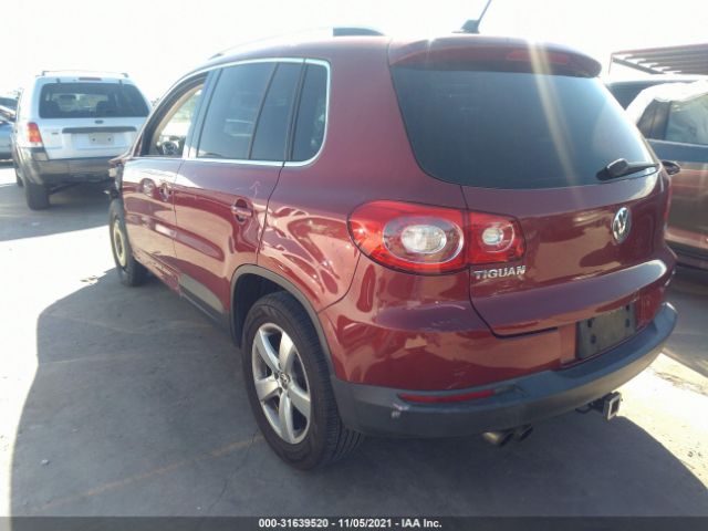 Photo 2 VIN: WVGAV7AX4AW002001 - VOLKSWAGEN TIGUAN 