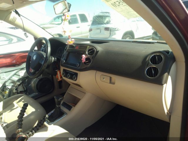 Photo 4 VIN: WVGAV7AX4AW002001 - VOLKSWAGEN TIGUAN 