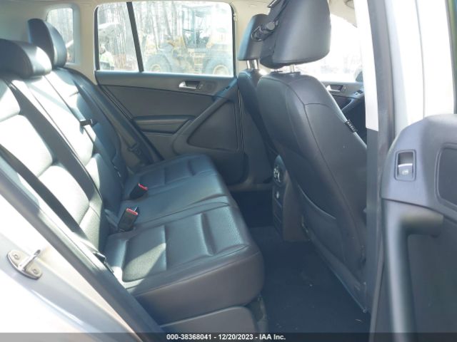 Photo 7 VIN: WVGAV7AX4CW531757 - VOLKSWAGEN TIGUAN 