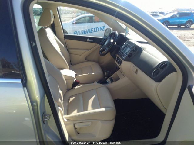 Photo 4 VIN: WVGAV7AX4CW551197 - VOLKSWAGEN TIGUAN 