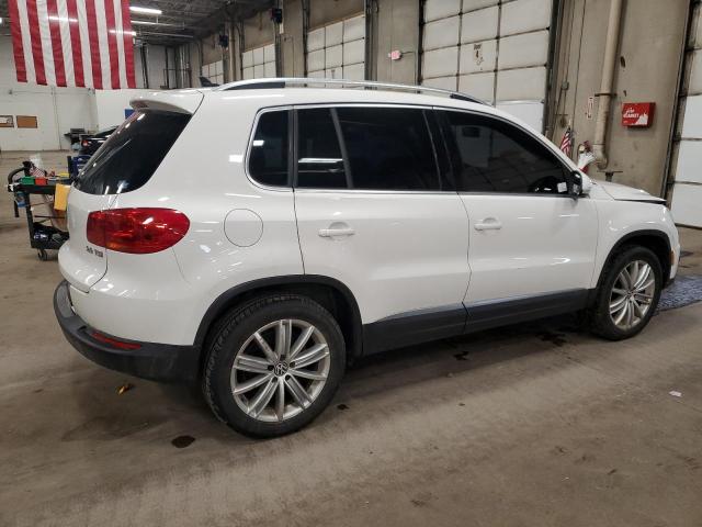 Photo 2 VIN: WVGAV7AX4CW560157 - VOLKSWAGEN TIGUAN 