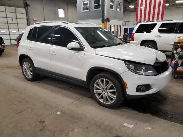 Photo 3 VIN: WVGAV7AX4CW560157 - VOLKSWAGEN TIGUAN 