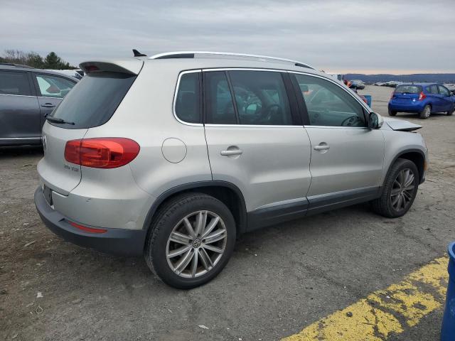 Photo 2 VIN: WVGAV7AX4DW547149 - VOLKSWAGEN TIGUAN 