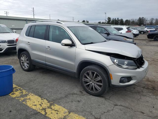 Photo 3 VIN: WVGAV7AX4DW547149 - VOLKSWAGEN TIGUAN 