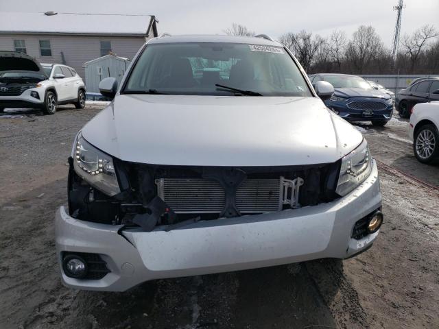 Photo 4 VIN: WVGAV7AX4GW509327 - VOLKSWAGEN TIGUAN 