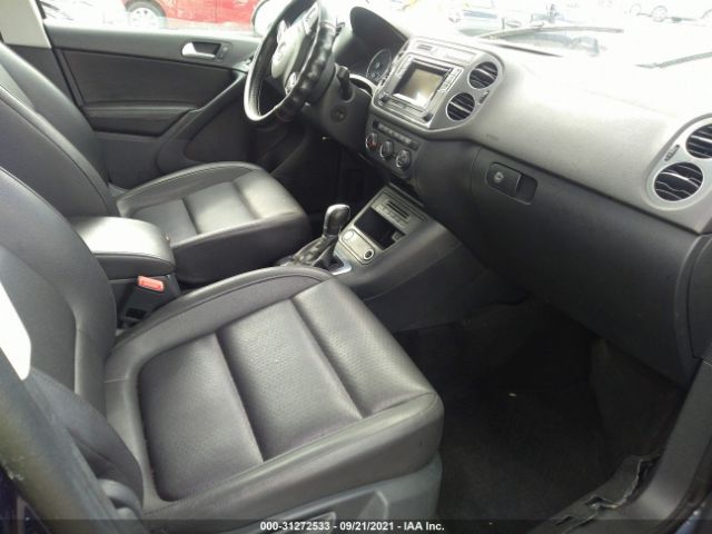 Photo 4 VIN: WVGAV7AX4GW563646 - VOLKSWAGEN TIGUAN 