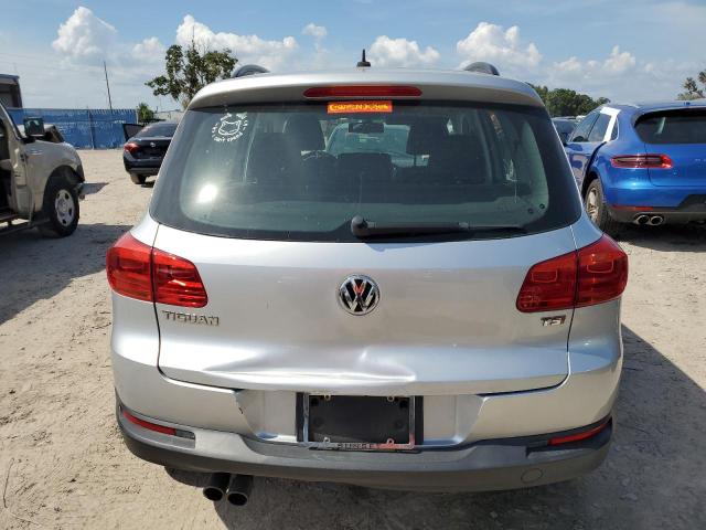 Photo 5 VIN: WVGAV7AX4GW588059 - VOLKSWAGEN TIGUAN S 