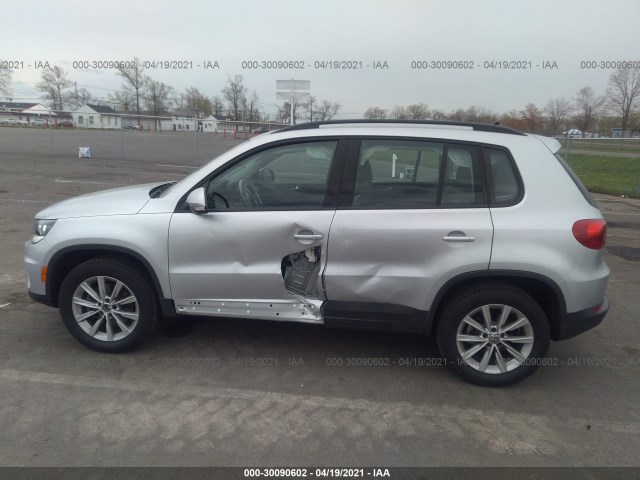 Photo 5 VIN: WVGAV7AX4HK049479 - VOLKSWAGEN TIGUAN 