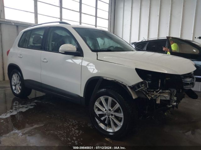 Photo 0 VIN: WVGAV7AX4JK003611 - VOLKSWAGEN TIGUAN LIMITED 