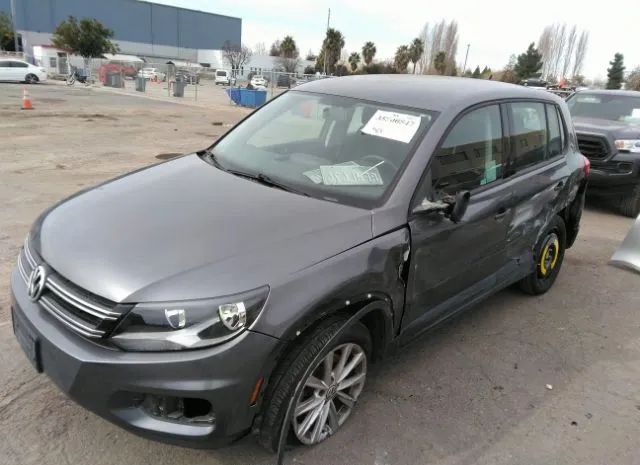 Photo 1 VIN: WVGAV7AX4JK004550 - VOLKSWAGEN TIGUAN LIMITED 