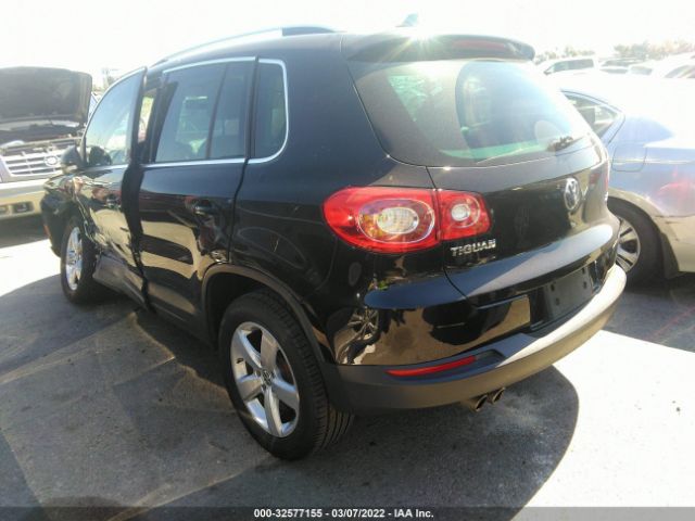 Photo 2 VIN: WVGAV7AX5AW516200 - VOLKSWAGEN TIGUAN 