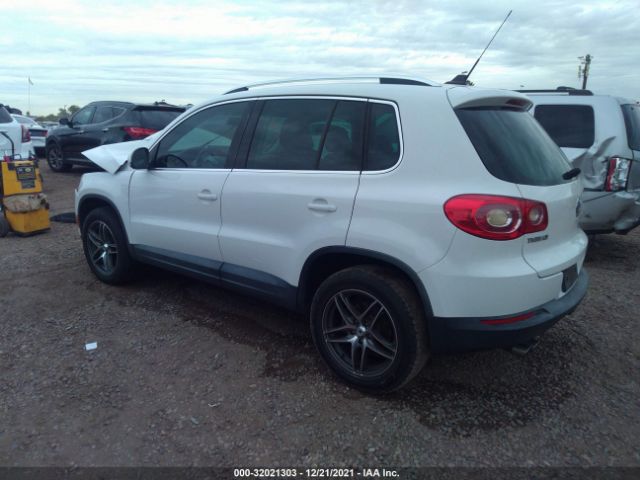 Photo 2 VIN: WVGAV7AX5BW542944 - VOLKSWAGEN TIGUAN 