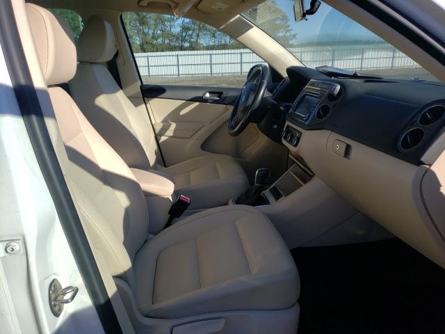 Photo 4 VIN: WVGAV7AX5CW516538 - VOLKSWAGEN TIGUAN 