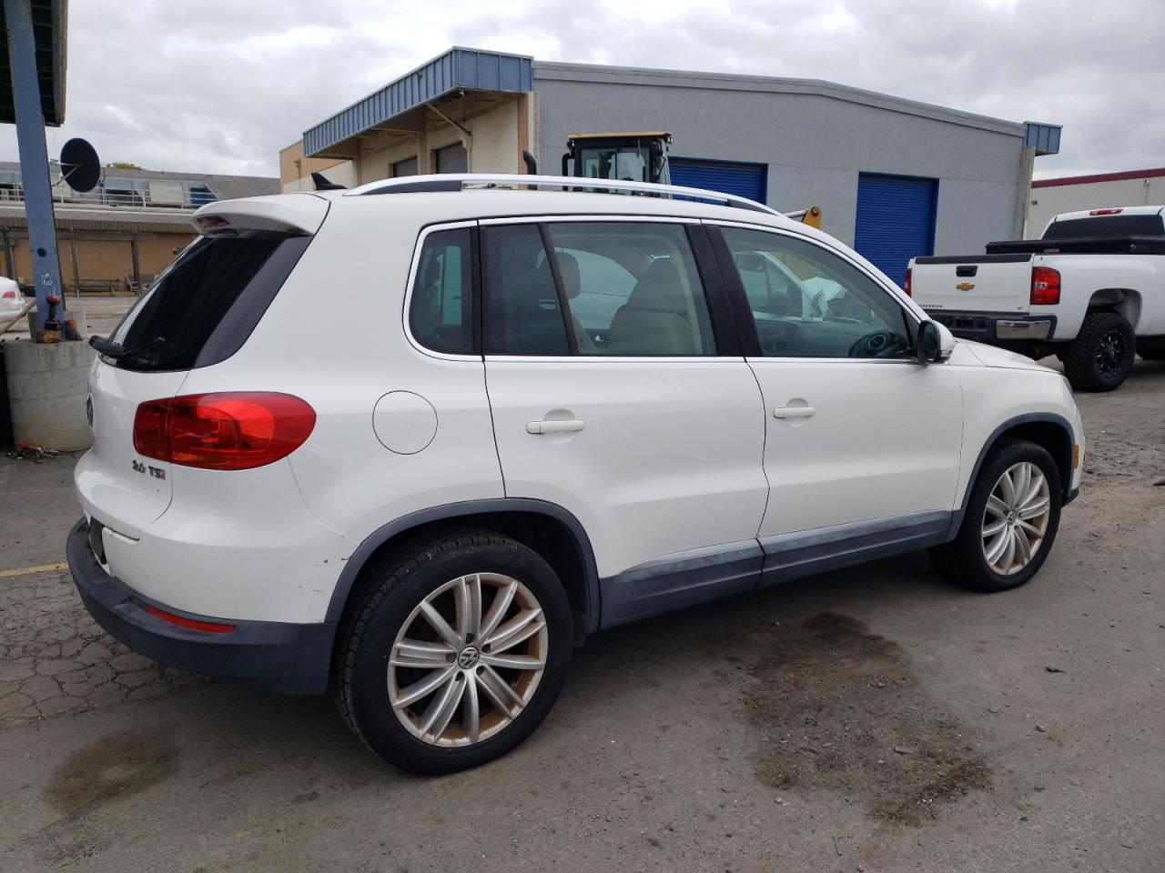 Photo 2 VIN: WVGAV7AX5CW521500 - VOLKSWAGEN TIGUAN 