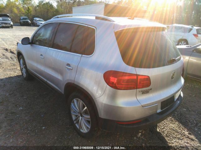 Photo 2 VIN: WVGAV7AX5CW532528 - VOLKSWAGEN TIGUAN 